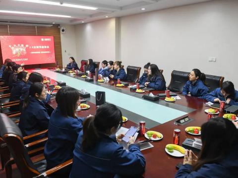 女神节快乐 | 愿你熠熠青春，，，，，绽放光线